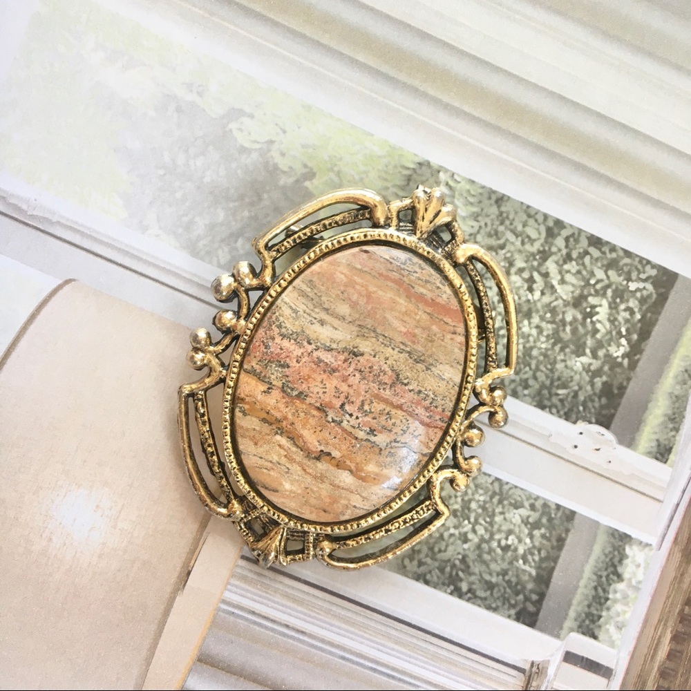 Vintage Marble Stone Deco Brooch Pendant